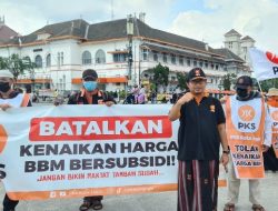 Bersama Elemen Jogja, PKS Kota Jogja Turun Jalan Tolak Kenaikan BBM